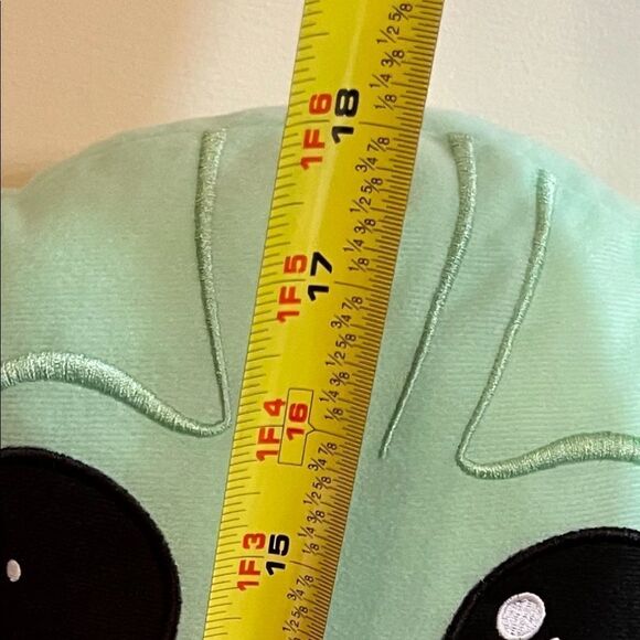 Disney Star Wars mandalorian The Child plush - Picture 9 of 9